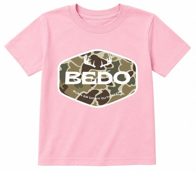 Pink Camo Badge Tee – Youth